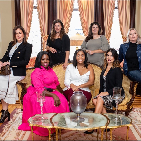 Meet your Posher, Michelle - Picture 2 of 8